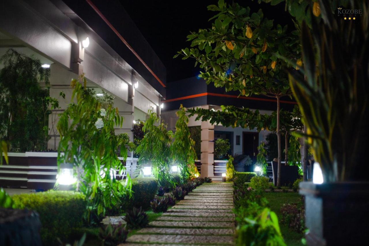 Kozobe Hotel Ambilobe Εξωτερικό φωτογραφία